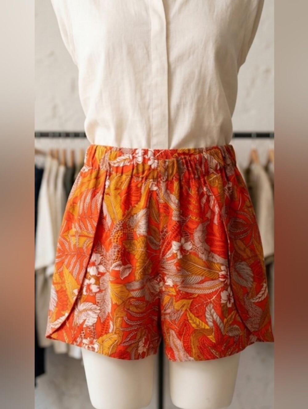 Vintage Oxbow Tropical Print Shorts  Elastic Waist (Sz6) Parisian Beach Surf